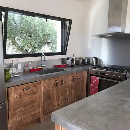 Peaceful Between Sea And Mountain In Corsica بيت للعطل *