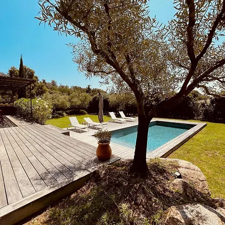 Peaceful Between Sea And Mountain In Corsica ليسي