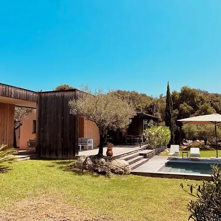 Peaceful Between Sea And Mountain In Corsica Feriehus