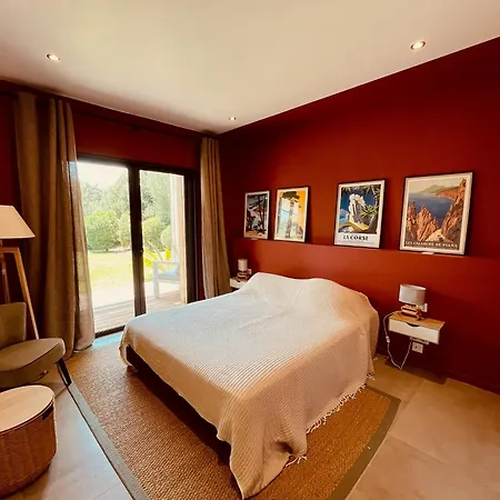 Peaceful Between Sea And Mountain In Corsica Feriehus Lecci