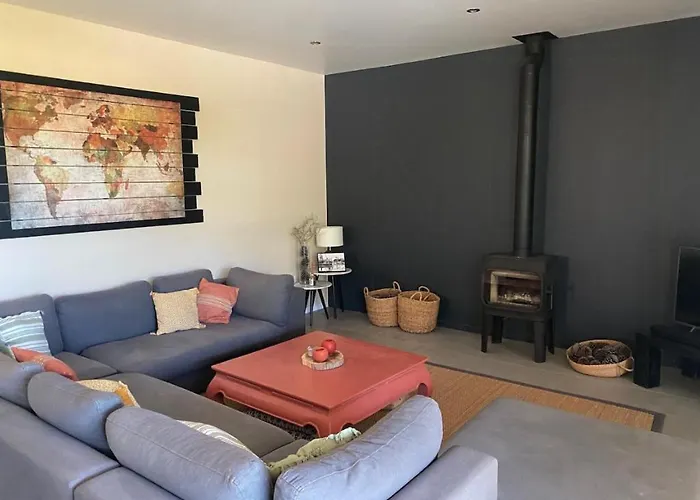 Peaceful Between Sea And Mountain In Corsica 度假居